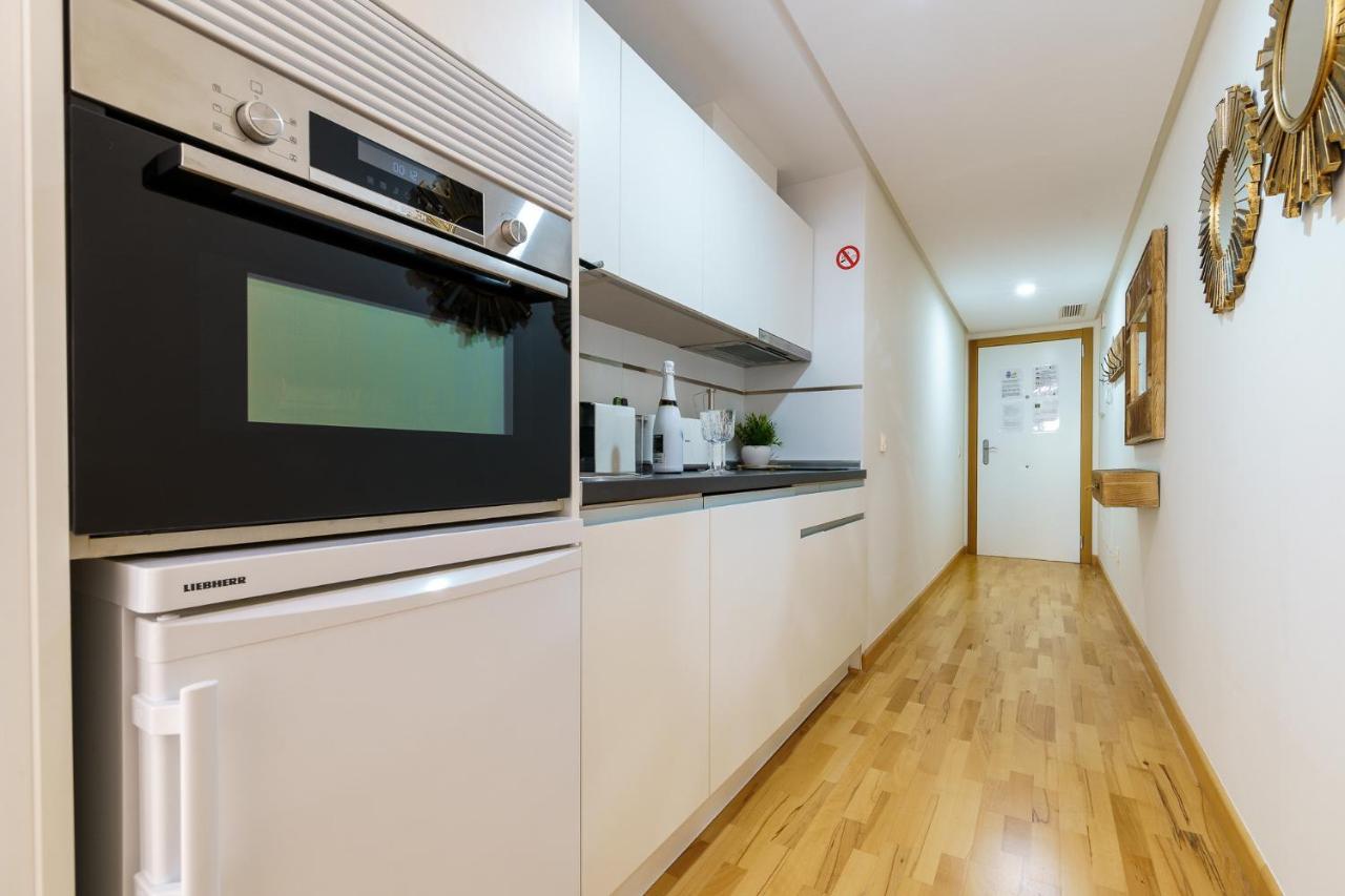 Malagasuite Cozy Center Apartment & Parking 外观 照片